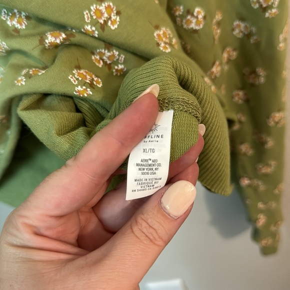 Aerie Floral Cropped Sweatshirt - Picture 5 of 5